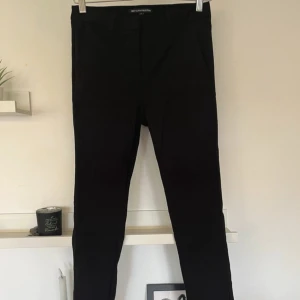 Svarta byxor  - Tror aldrig de blivit använda