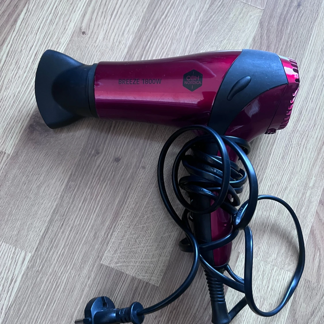 Hårfön björ Axén  - 91