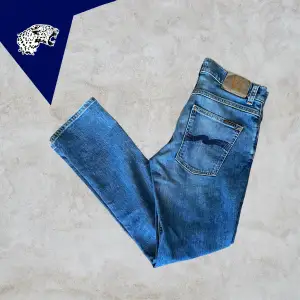 Nudie Jeans Lean Dean | Skick: 9/10 | Strl: W29 L32 | Modellen är 182 | Hör av dig om du undrar någonting!