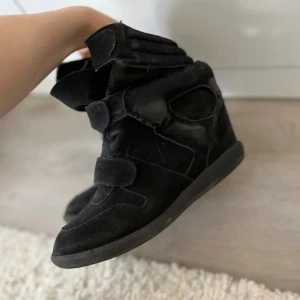 Isabel marant liknande skor - Super snygga, lika Isabel marant 