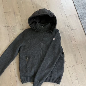 Oscars jacka  - Följ Lollos heats!!!