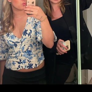 Blus - Blå blus från hm aldrig använt💗