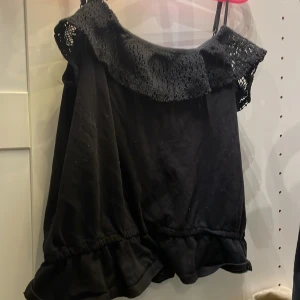 Svart linne - Bra skick