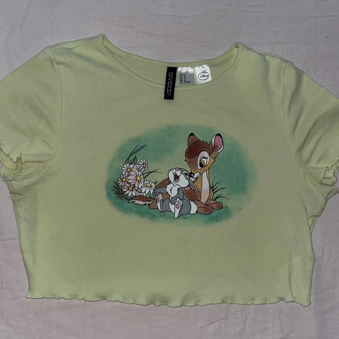 Super gullig Bambi top från H&M - 90