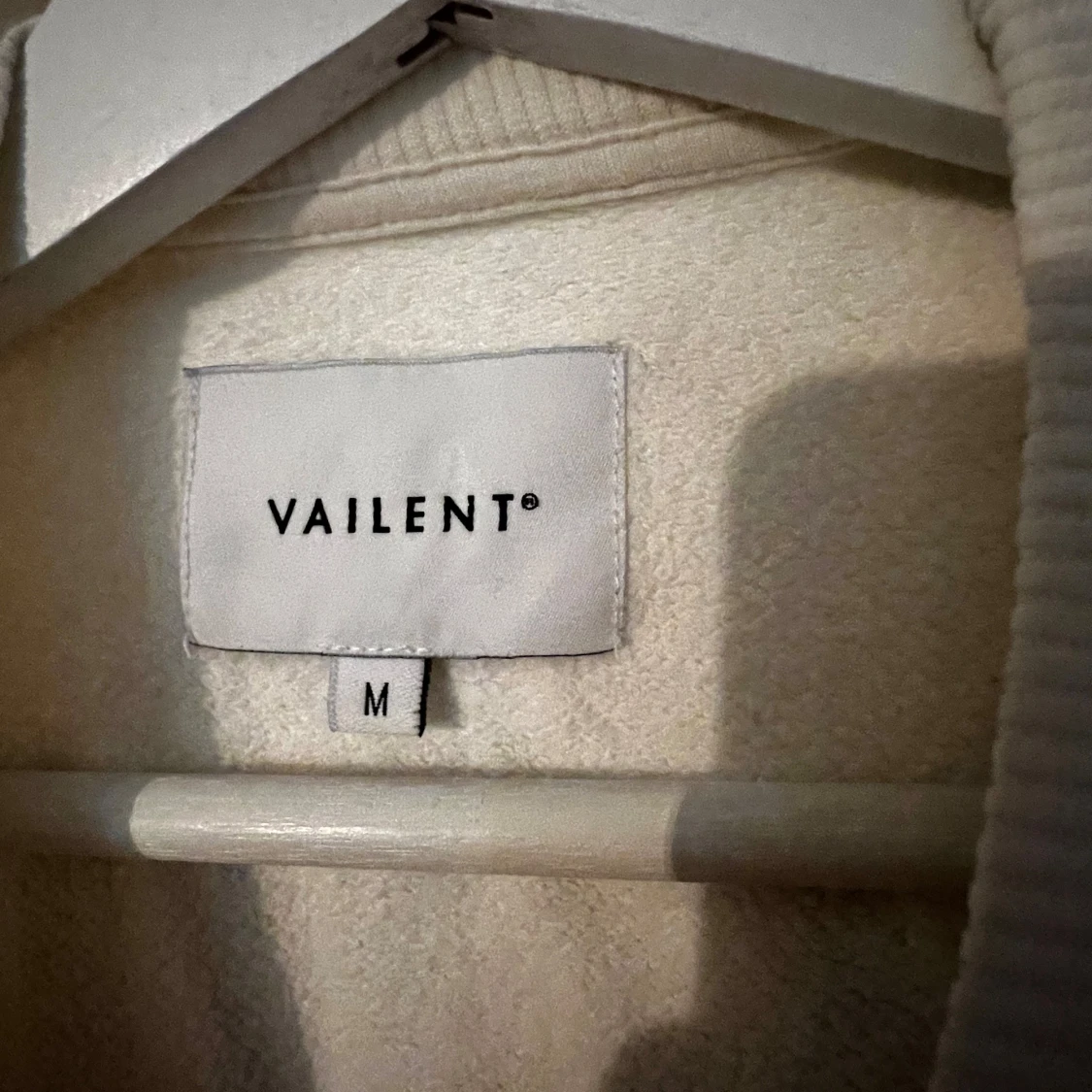 Vit sweatshirt från Vailent med tryck - 91