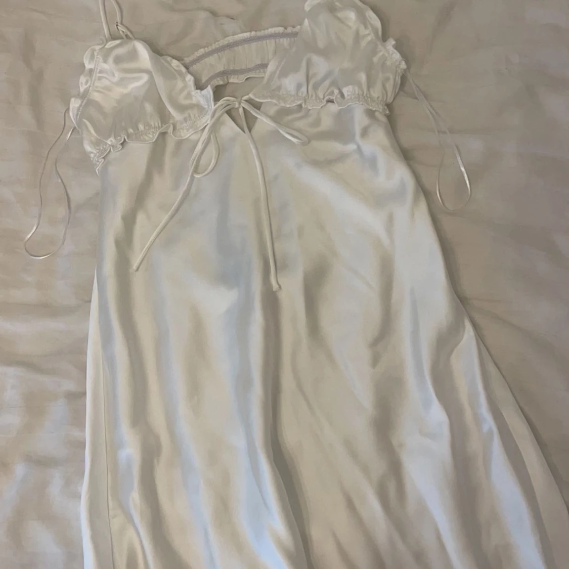 Satin klännig