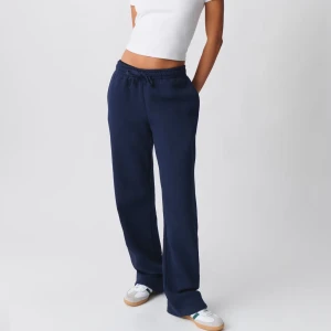 Gina mjukisbyxor  - Andvändt kanske 2-3 gånger bra kvalitet💕