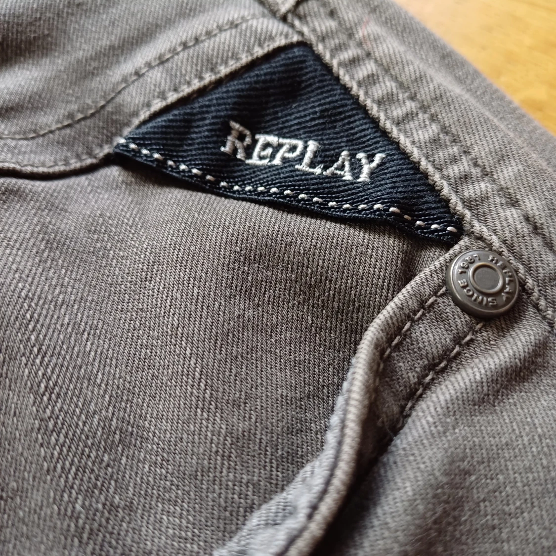 REPLAY ANBASS JEANS W34 L34