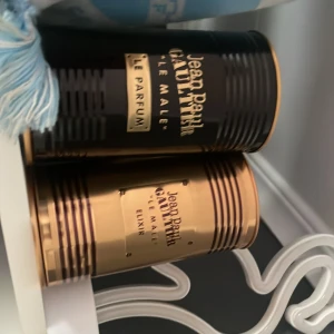 Säljer/byter - Parfymer skriv i dm för pris