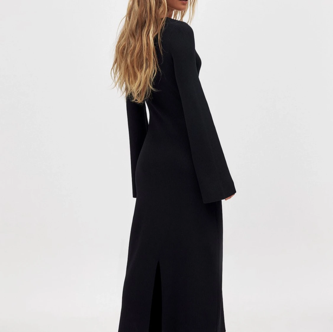 Svart långklänning  - 91