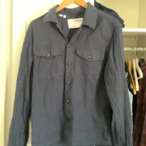 Mörkblå overshirt från Selected Homme - Snygg mörkblå overshirt från Selected Homme 