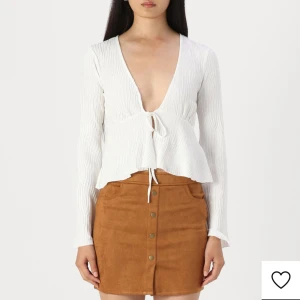 Tröja  - Vit tröja från Gina Tricot!