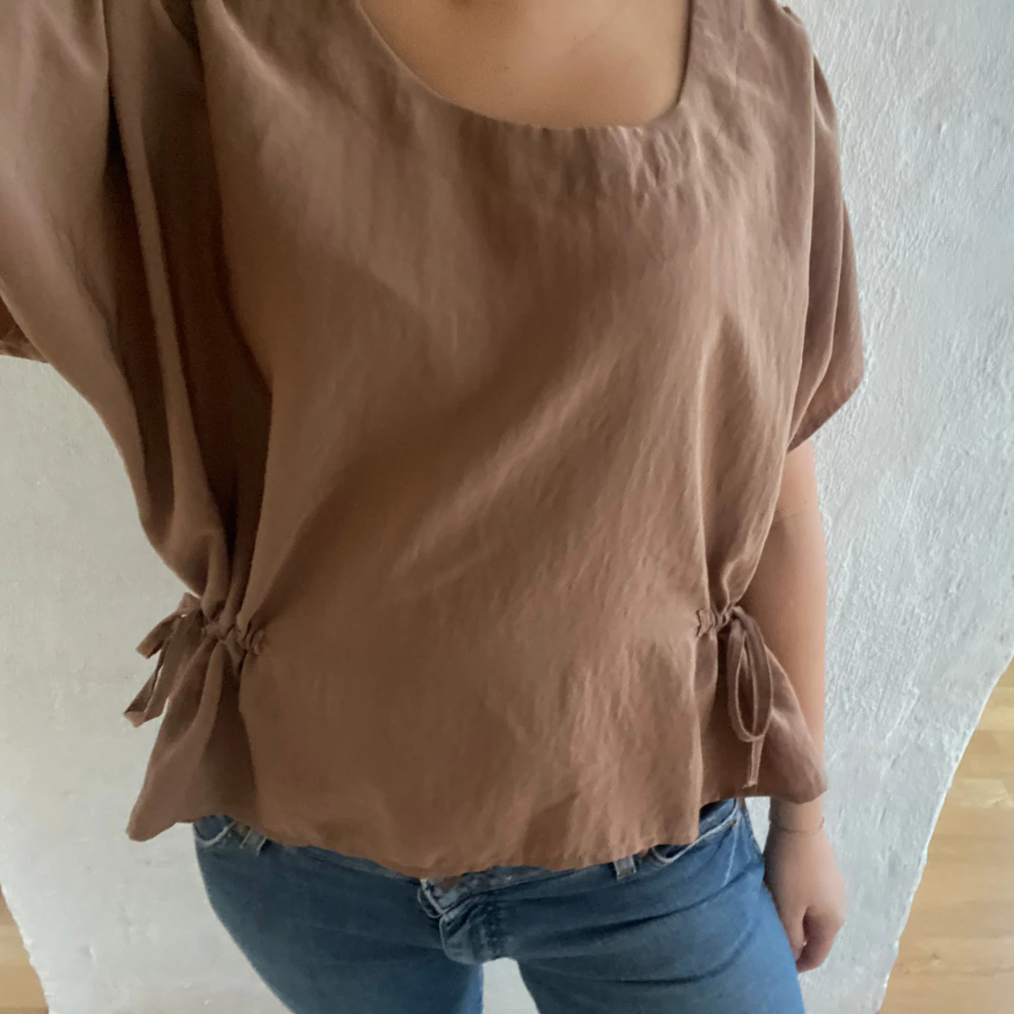 Brun topp från KappAhl - 90