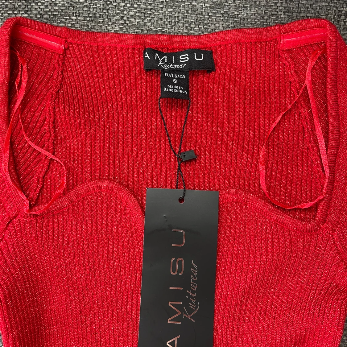 Röd glittrig tröja - 91