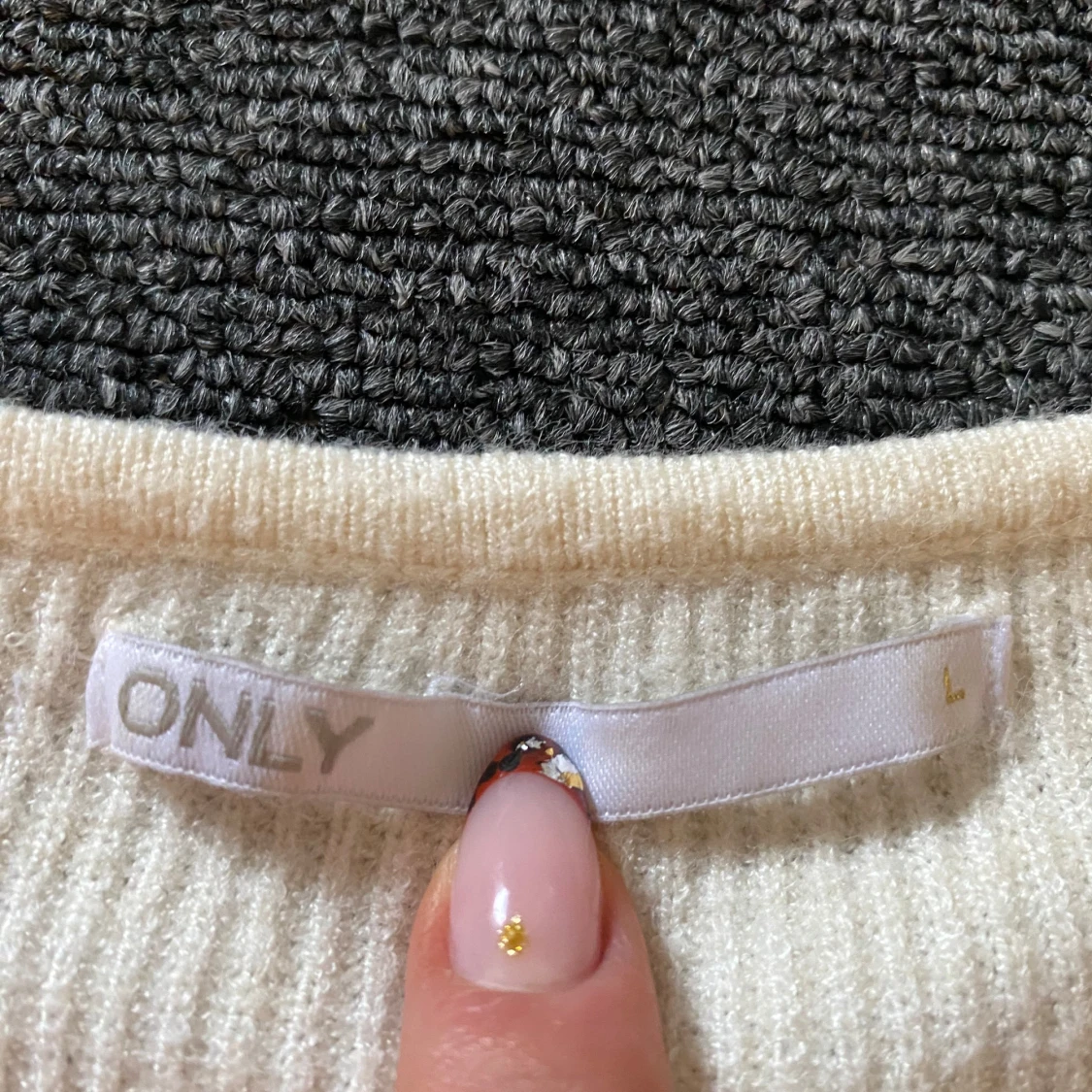 Super fin beige tröja - 91