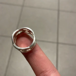Ring  - Fin silver ring. Använd 