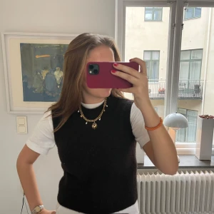 Stickad väst - Så mysig brun stickad väst i alpacka!! 💕🔥