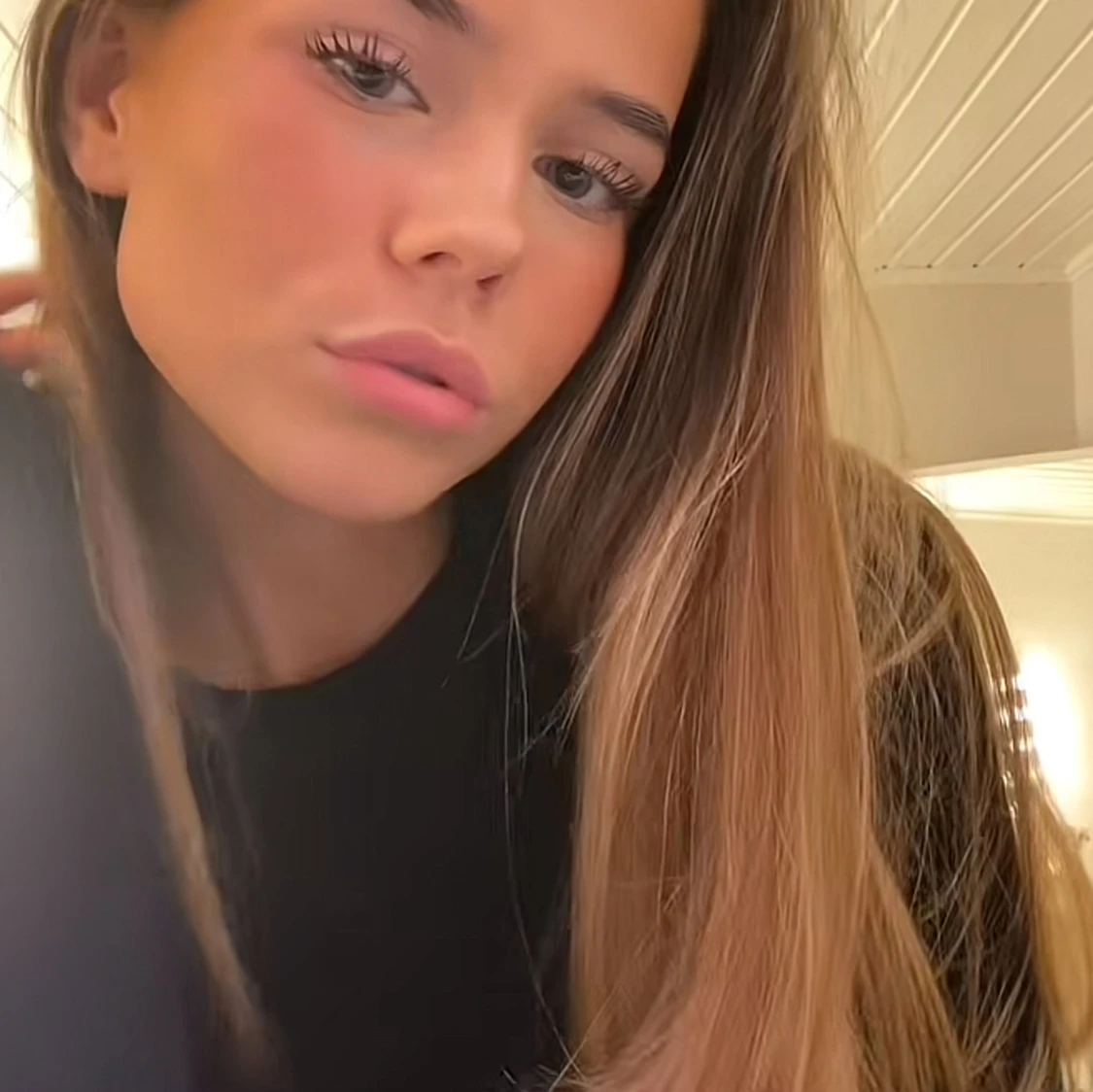 Finstickad tröja  - 91