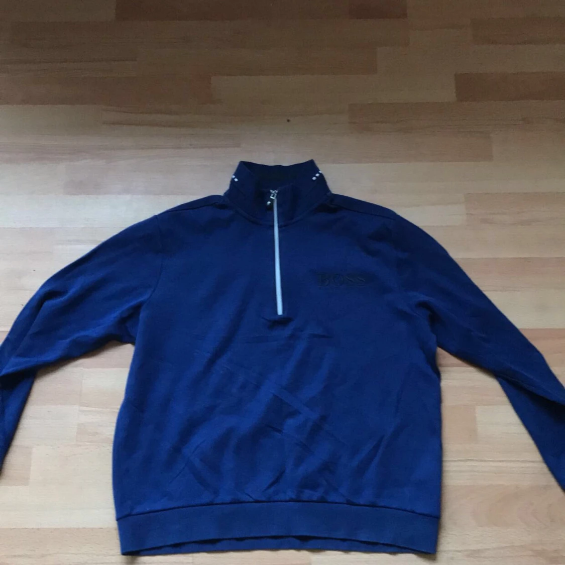 Märkes tröjor  - 92