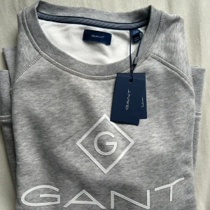 Gant Tröja - Lappen sitter på, jättefin tröja. Oanvänd. Strl. 176cm men sitter som S. Skriv gärna vid funderingar eller diskussion om pris.