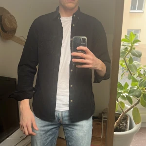 Manchester skjorta - Manchester skjorta från HM, funkar bra som overshirt eller som vanlig skjorta