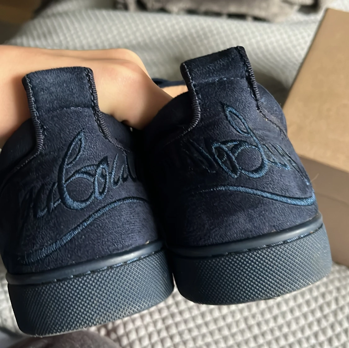 Loubz mörkblåa - 90