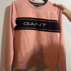 Gant tröja  - Använt ett par gånger bara. 