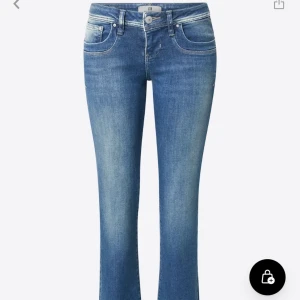 Ltb jeans - Säljer dessa ltb jeans i storlek 26/34 då dom var förstora för mig💓 Dom är nya utan prislapp och bara använda en gång💓