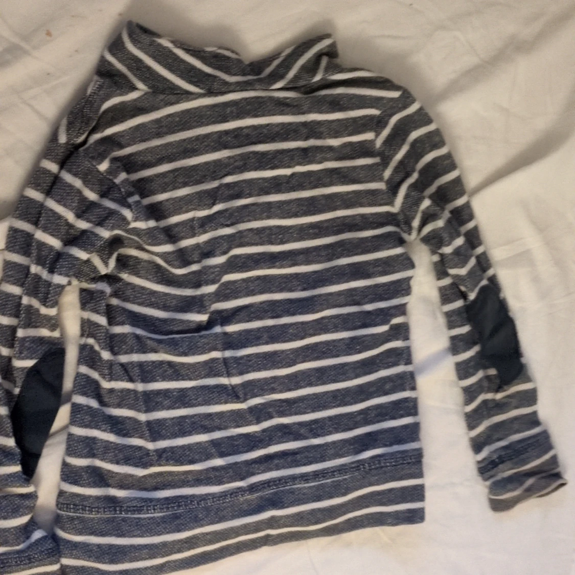 Vit randig tröja  - 90