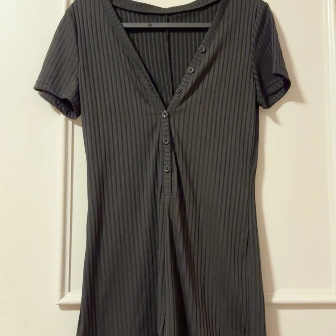 Två Romper byxdress svart  body