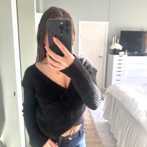 Stickad tröja - Använd fåtal gånger