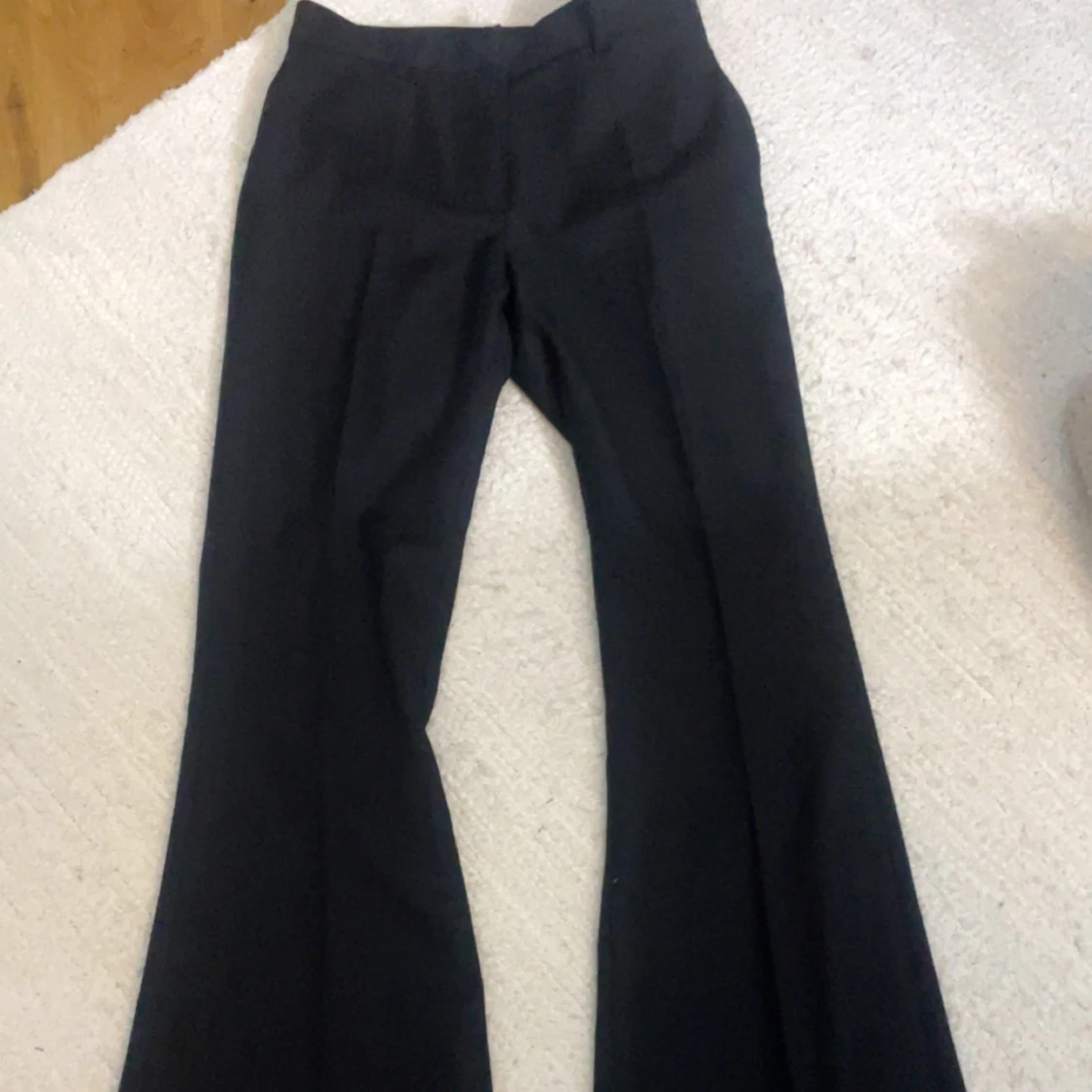 Svarta kostymbyxor!! (Pris kan diskuteras) - 90