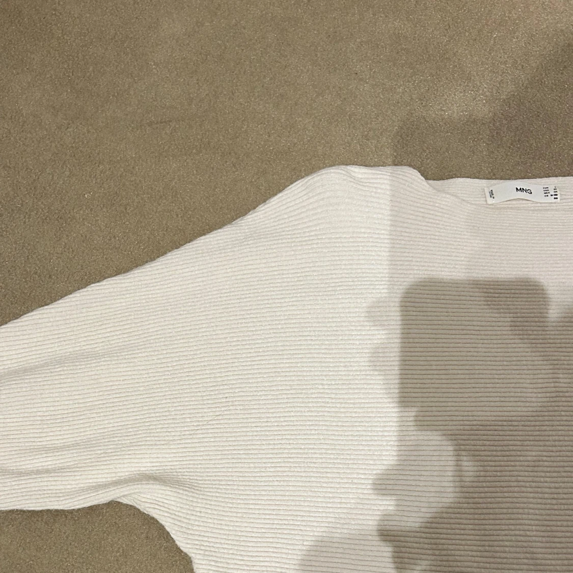 Vit ribbad tröja från MANGO - 90