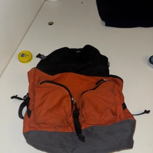 Nike acg satchel bag - Fint skick  Köpt för 1000