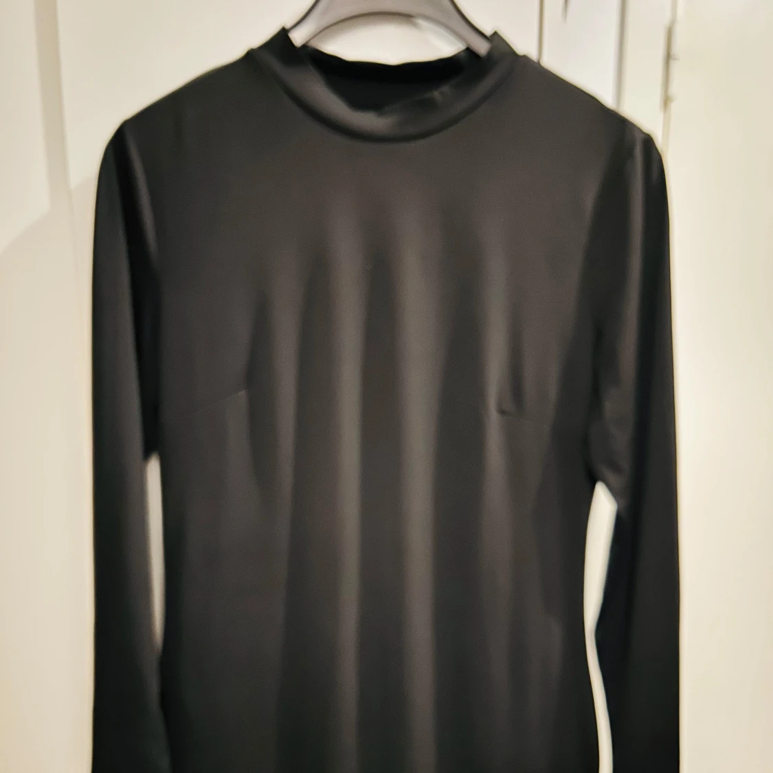 Svart långärmad tröja från Even&Odd