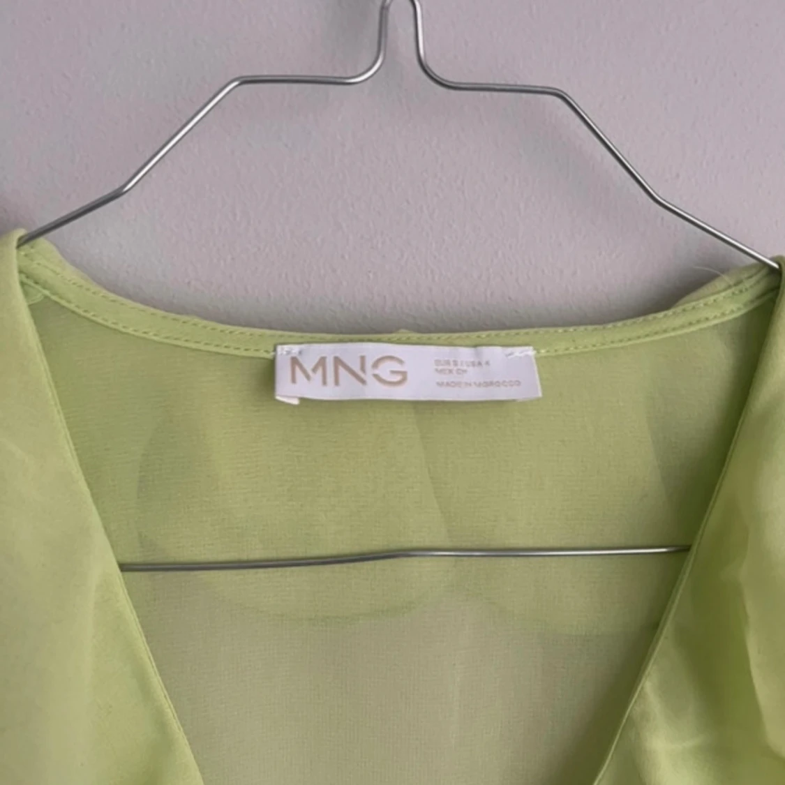 Blus från Mango - 1