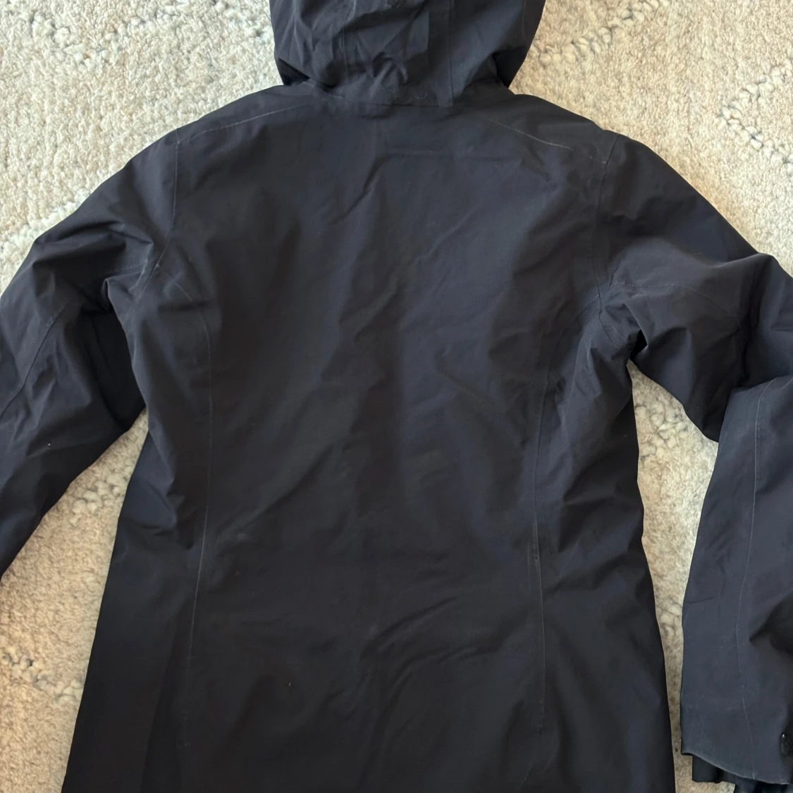 Svart skidjacka från Peak Performance - 3