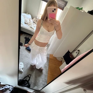 linnebyxor - säljer dessa linnebyxor från gina young i stolek 158/164 inga defekter och använt fåtal gånger🤗🤗