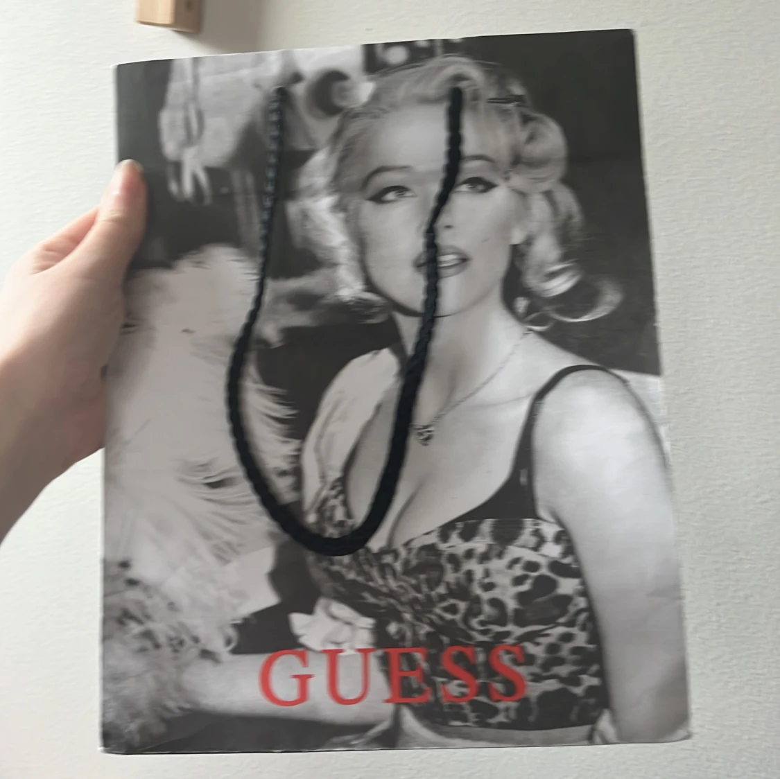 Shoppingväska från Guess - 2