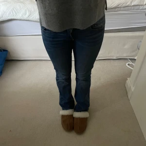 Jeans  - Jättefina jeans från G-star Raw. Passar med allt! 29 i midjan och 32 i längd!