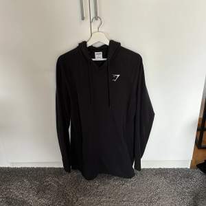 Knappt använd gymshark hoddie!