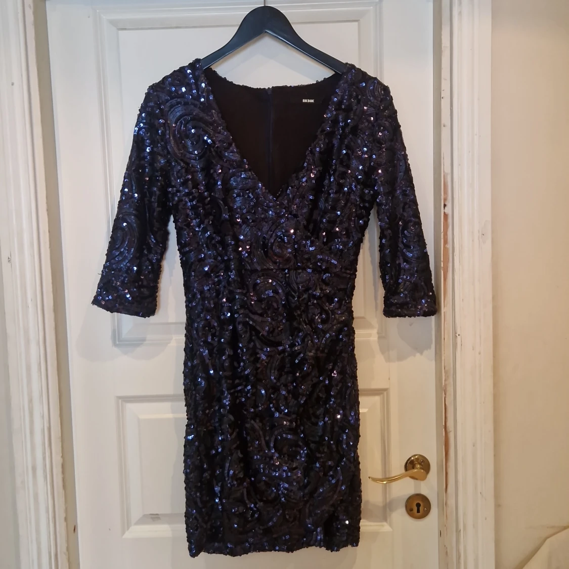 Paljettklänning från Bikbok