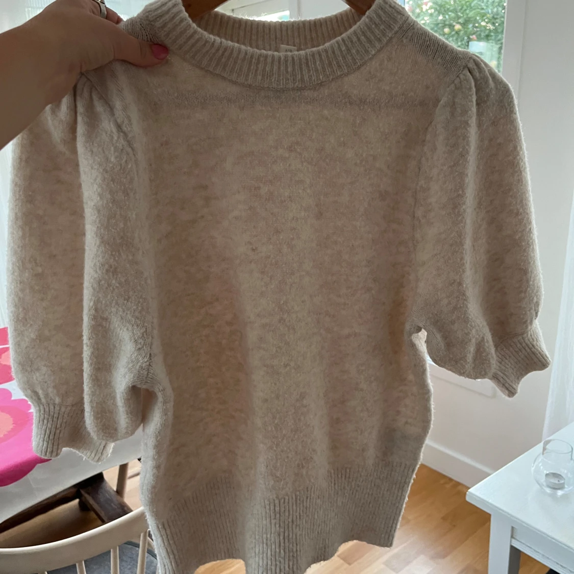 Trekvarts ärmad tröja