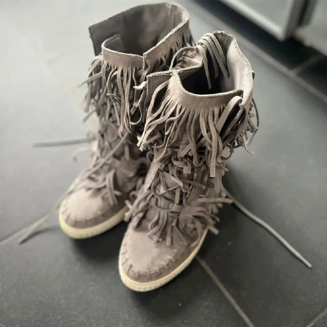 Gråa Frans skor  - 91