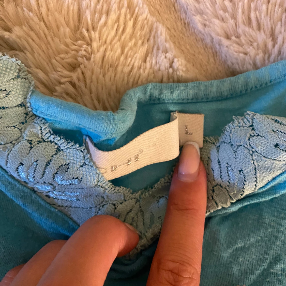 Blått spets linne - 91