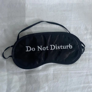Sovmask ”Do Not Disturb” - Köptes för länge sen men aldrig använt. Bra skick!!