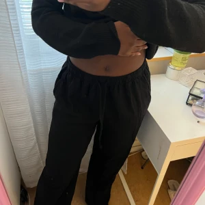 Linnebyxor - Svarta linnebyxor strl S💓