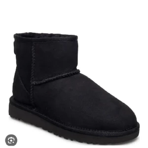 Svarta uggs - Svarta uggs, storlek 39