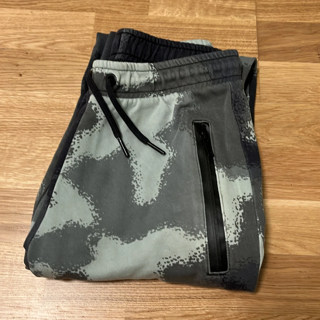 Mjuka byxor WOXO - 92