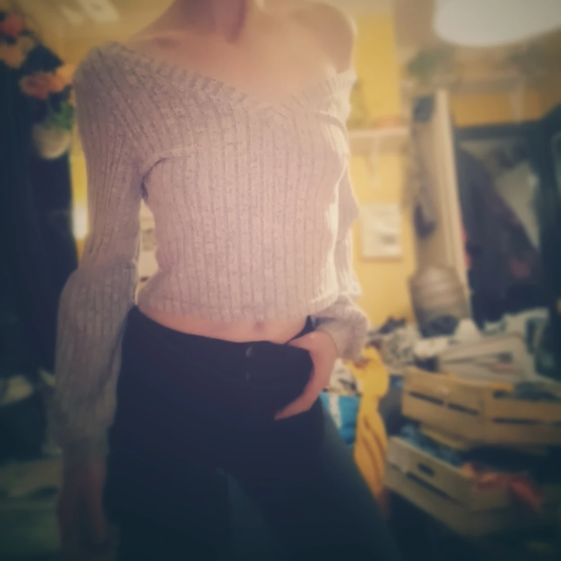 Grå ribbad offshoulder-tröja - 92